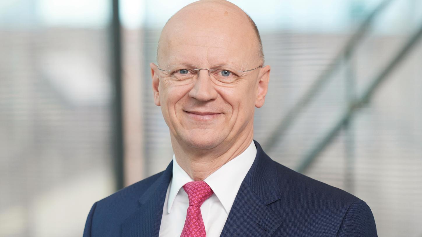 Ralf P. Thomas